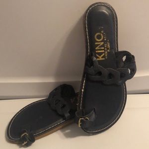 Kino Sandals